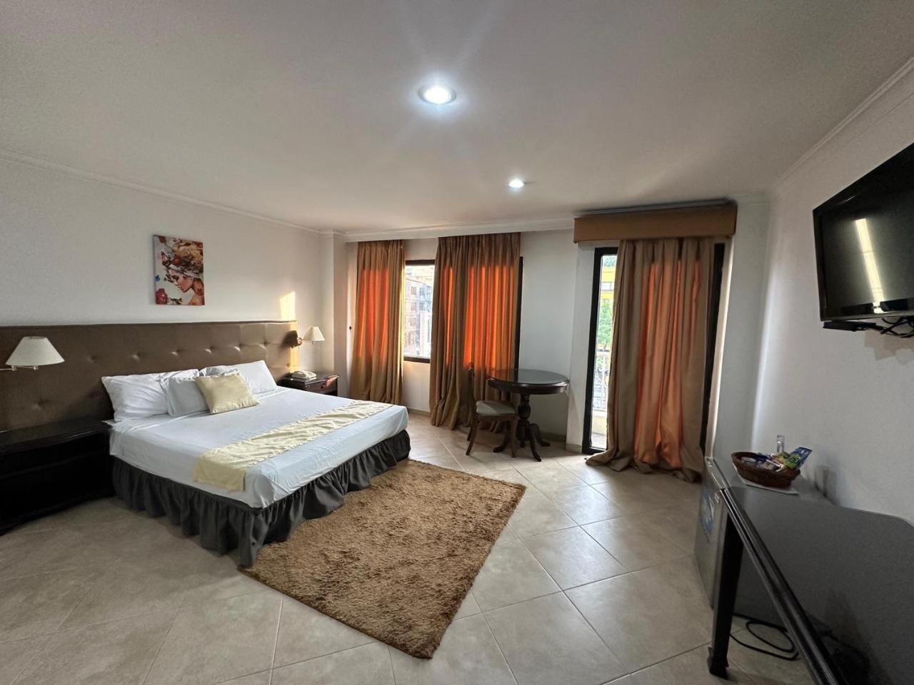 מדיין Hotel Prince Plaza מראה חיצוני תמונה