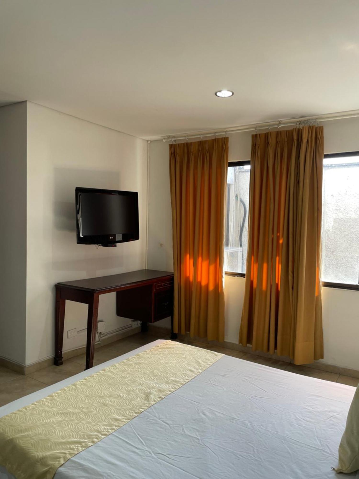 מדיין Hotel Prince Plaza מראה חיצוני תמונה