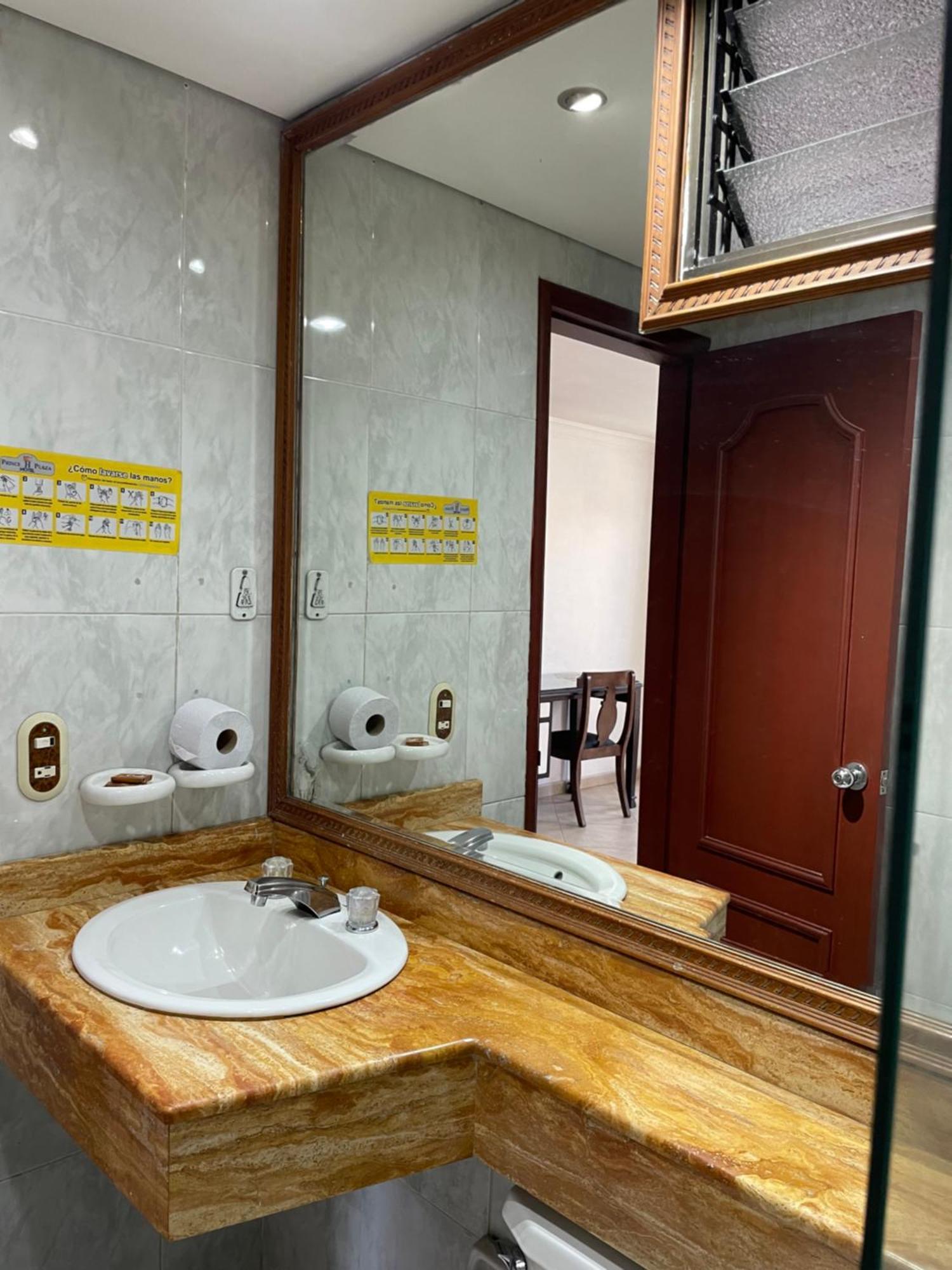 מדיין Hotel Prince Plaza מראה חיצוני תמונה